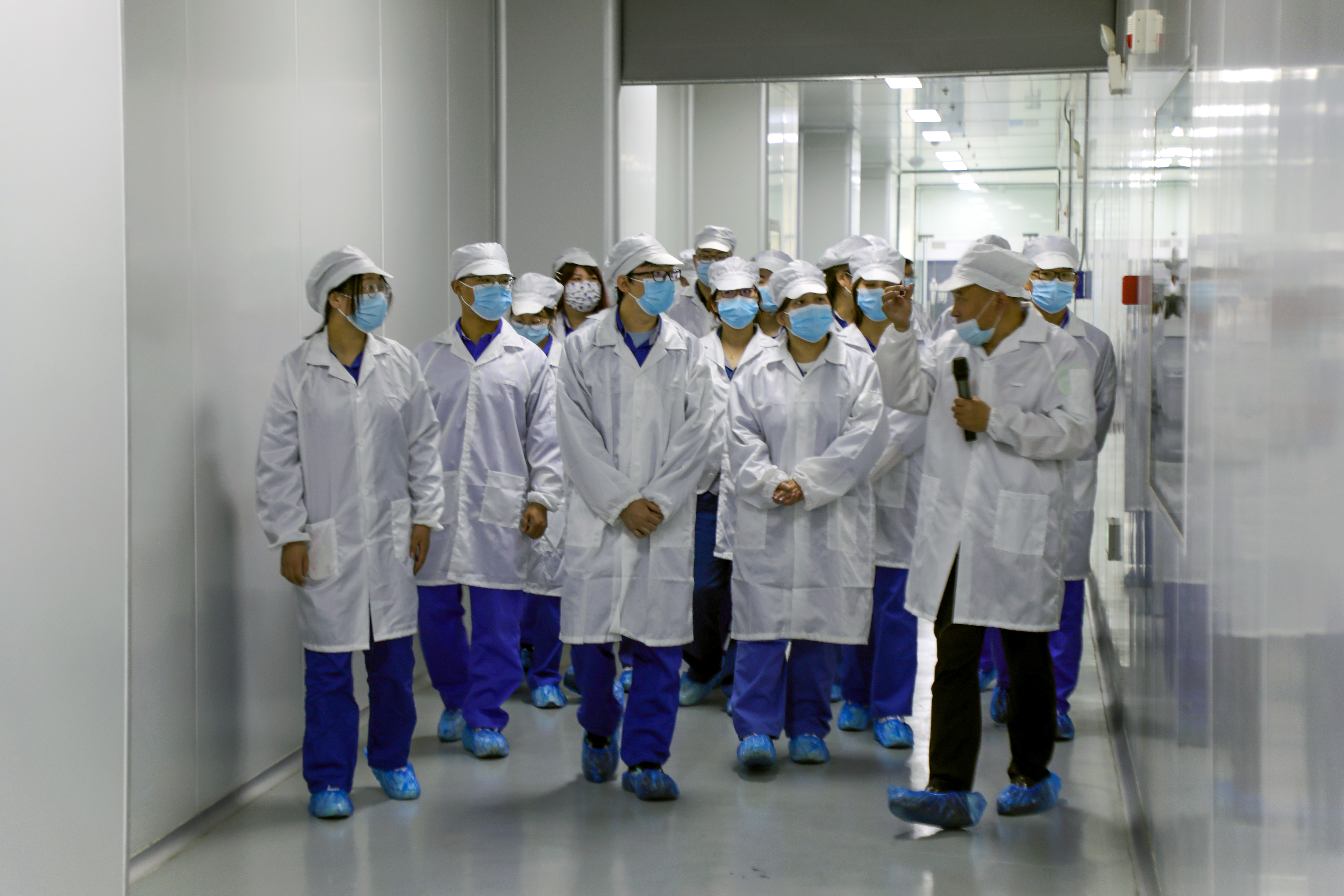 青春赛道 奋斗有光｜3044am永利官网开展青年员工座谈会