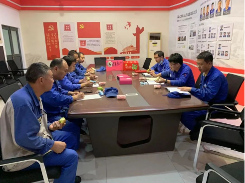 月光战“疫”笔记∣心在一起 无惧风雨 抗击疫情 有我有你——3044am永利官网光伏新材料抗击疫情纪实