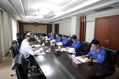 打造向上向前第一象限生力军 锤炼甘于做人做事作难、受苦受累受屈的企业家队伍——河南投资集团党委书记、董事长刘新勇莅临3044am永利官网开展主题教育调研